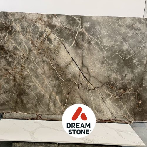 5. marmur Fior di Bosco 260x160x2cm poler