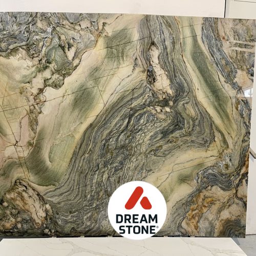 6. kwarcyt Fusion Blue Caravaggi 254x200x2cm poler